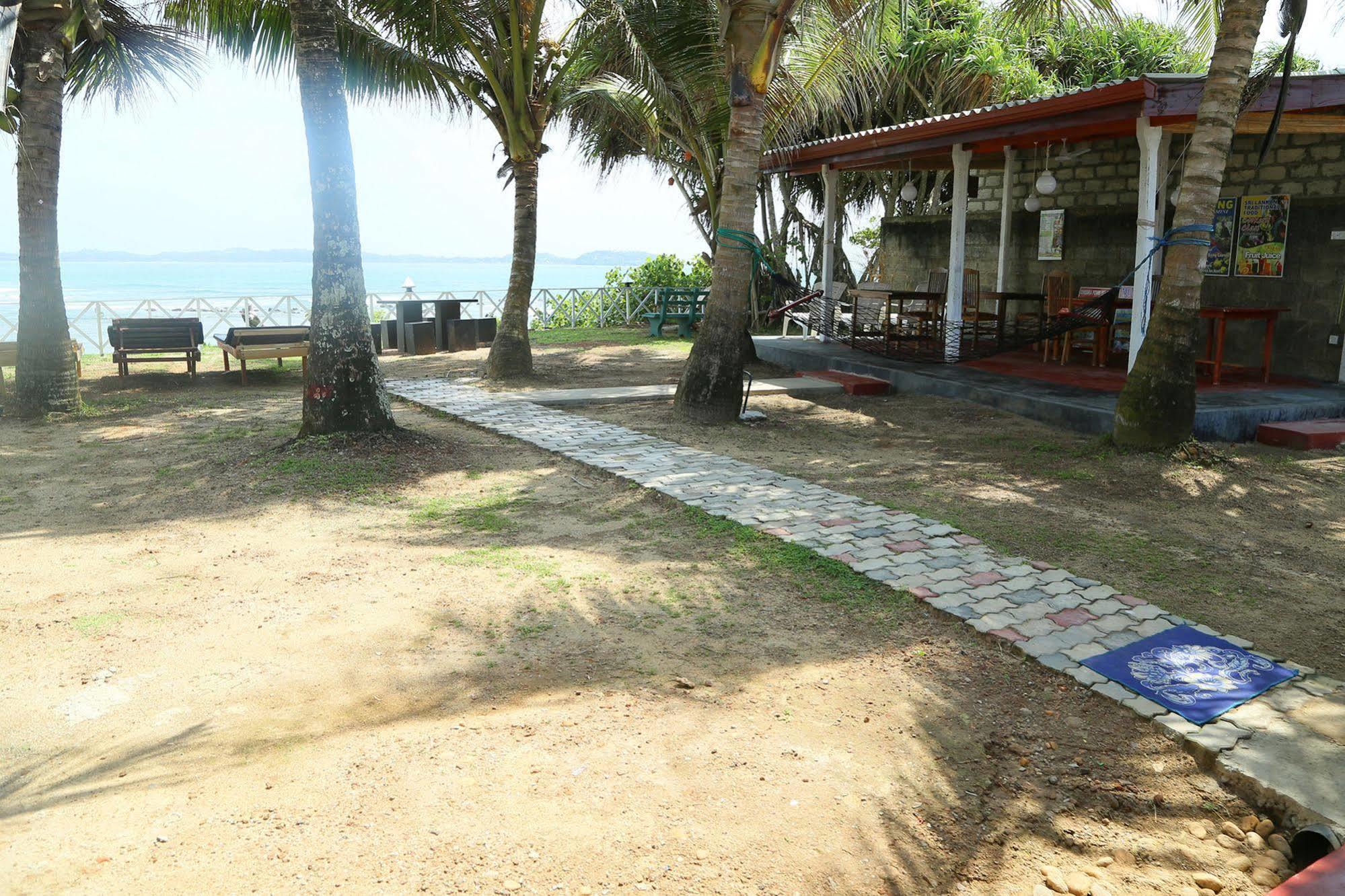 Dinsara Pearl Villa Weligama Eksteriør bilde